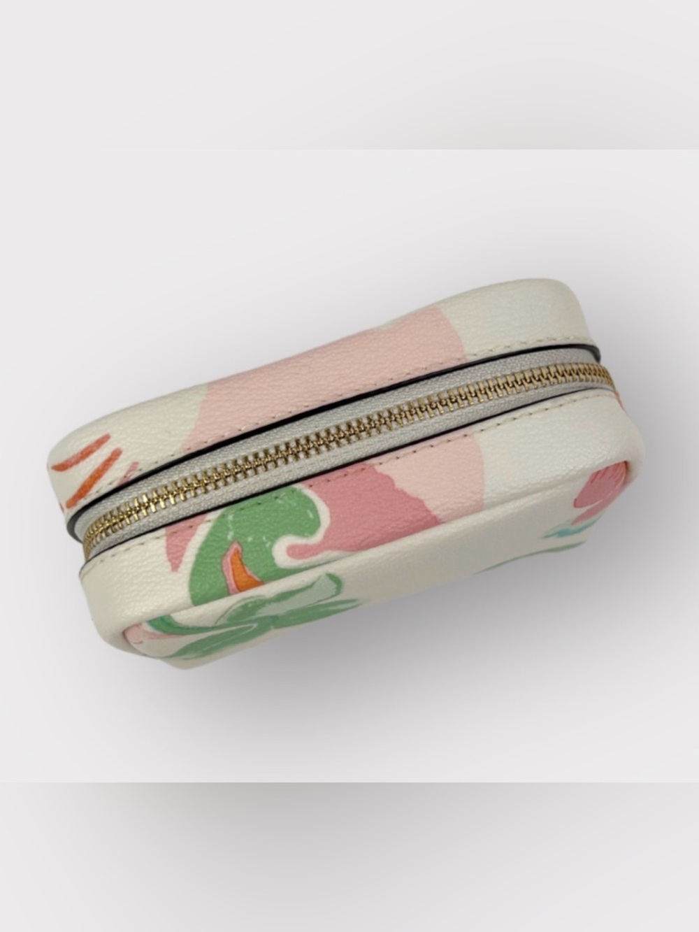 Coach Mini Boxy Cosmetic Case With Dreamy Land Floral Print - Picture 2 of 11